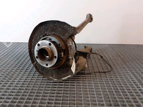 Used Right rear steering knuckle BMW X5 (E70) xDrive 35 d (286 hp) 14895552