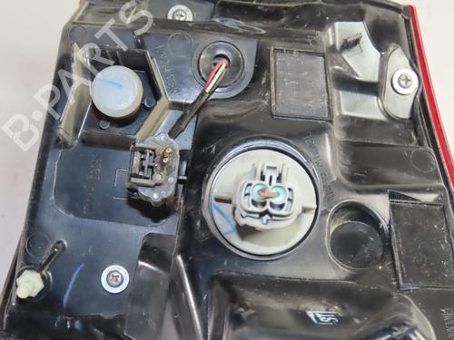 Feu arrière gauche NISSAN QASHQAI II (J11, J11_) 1.2 DIG-T (115 hp) 31634708