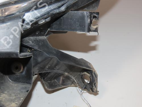 Left headlight RENAULT CLIO III (BR0/1, CR0/1) 1.2 16V (BR02, BR0J, BR11, CR02, CR0J, CR11) | BP31277528C28 