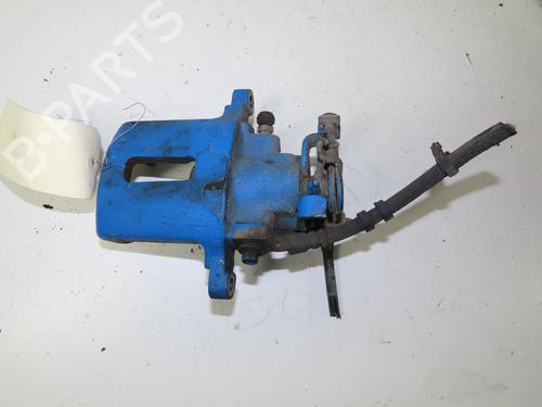 Used Right rear brake caliper FORD USA MUSTANG Coupe 4.6 V8 (305 hp) 17136280