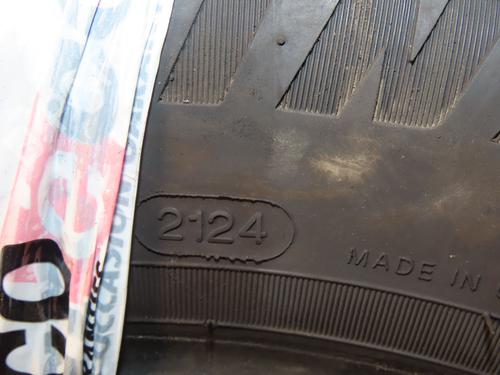 Andre RENAULT TWINGO II (CN0_) 1.2 16V (CN0K, CN0V, CN0A) (76 hp) 31576250