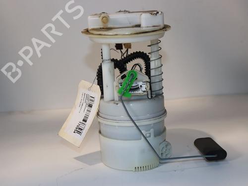 Used Fuel pump RENAULT TWINGO II (CN0_) 1.2 16V (CN0K, CN0V, CN0A) (76 hp) 9017986