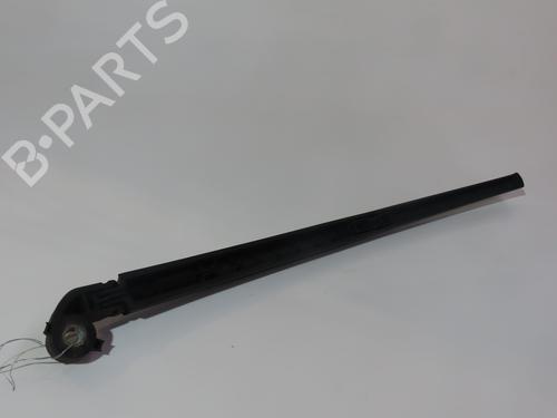 Bagrudeviskerarm AUDI A4 B6 Avant (8E5) 1.9 TDI (116 hp) 17739300