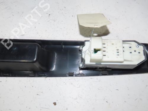 left-front-window-switch-toyota-yaris-_p13_-2010-2011-2012-2013-2014-2015-2016-2017-2018-2019-2020-24488926 main image