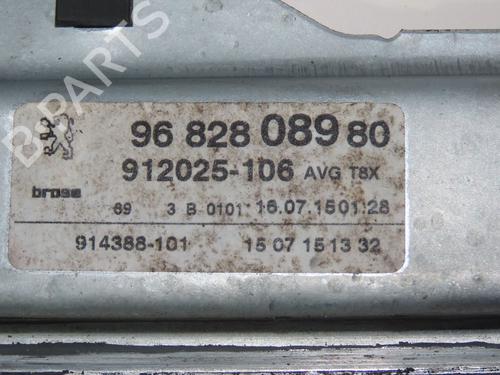 Used Front left window mechanism PEUGEOT 5008 (0U_, 0E_) 1.6 BlueHDi 120 (120 hp) 24706901