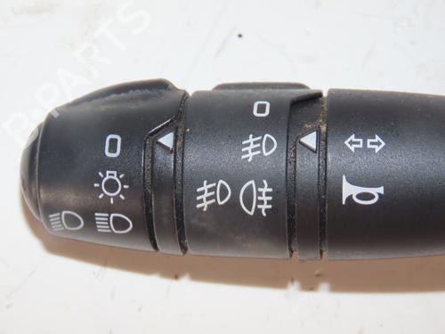 Headlight switch RENAULT TWINGO II (CN0_) 1.5 dCi 75 | BP30048047I24 