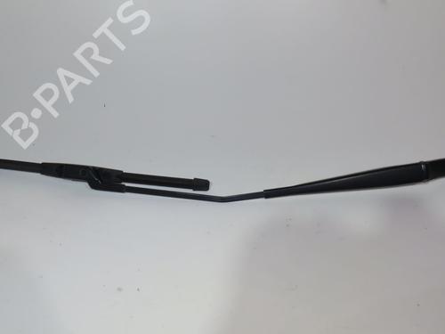 Used Front windshield wiper arm SEAT IBIZA IV (6J5, 6P1) 1.2 TDI (75 hp) 23165452
