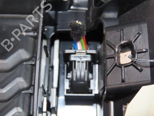 Used Warning switch PEUGEOT 2008 II (UD_, US_, UY_, UJ_, UR_, UC_) 1.2 PureTech 130 (USHNS, URHNS) (130 hp) 30291810