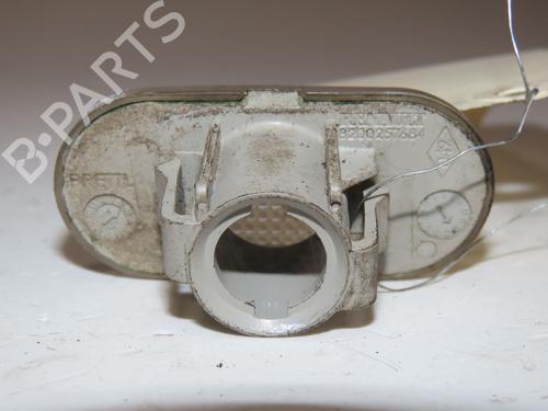 Used Right side indicator RENAULT TWINGO III (BCM_, BCA_) 1.0 SCe 70 (71 hp) 31031141