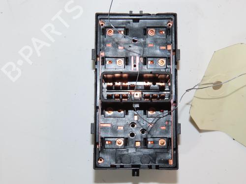 Used Left front window switch CHEVROLET AVEO Hatchback (T300) 1.6 (116 hp) 28136739