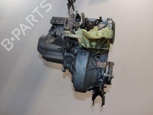 gearbox-peugeot-208-i-ca_-cc_-2012-2013-2014-2015-2016-2017-2018-2019-2020-2021-29469196 main image