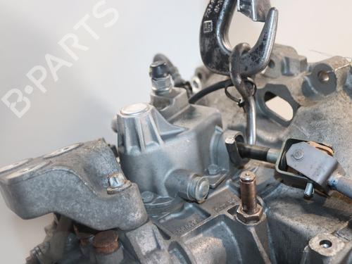 Gearkasse OPEL CORSA D (S07) 1.3 CDTI (L08, L68) (75 hp) 31277032