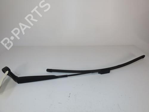 Used Front windshield wiper arm OPEL ADAM (M13) 1.4 (87 hp) 26917389
