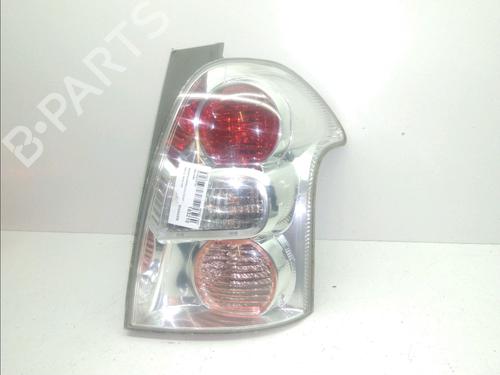 Used Right taillight TOYOTA COROLLA Verso (ZER_, ZZE12_, R1_) 2.2 D-4D (AUR10_, AUR10R) (136 hp) 15238020