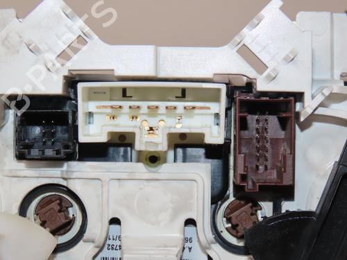 Used Climate control Climate control PEUGEOT PARTNER Tepee 1.6 HDi 75 (16V) (75 hp) 33562404 33562404