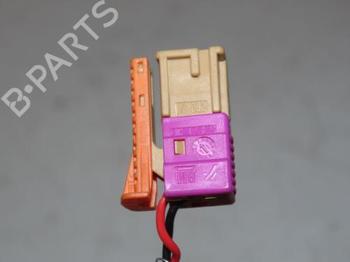 Used Seat buckle Seat buckle 37276834 37276834