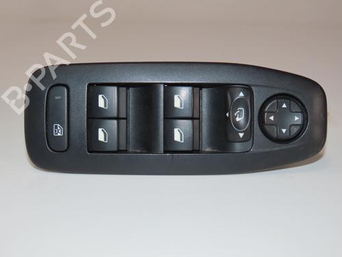 Left front window switch PEUGEOT 208 I (CA_, CC_) 1.2 PureTech 82 | BP36028806I27 - Image 4