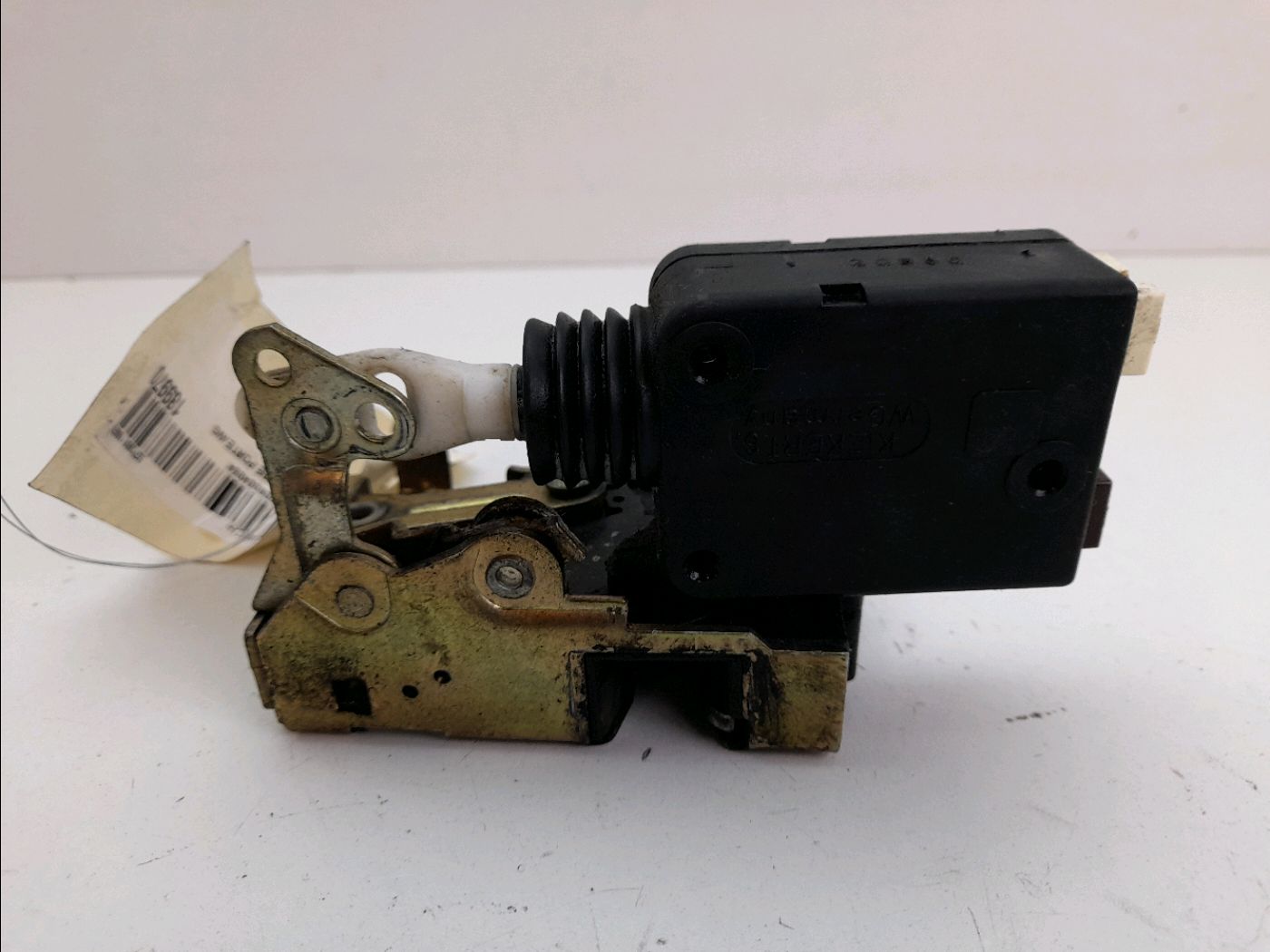 Front left lock PEUGEOT 106 II (1A_, 1C_) 1.4 i 11132295 | B-Parts