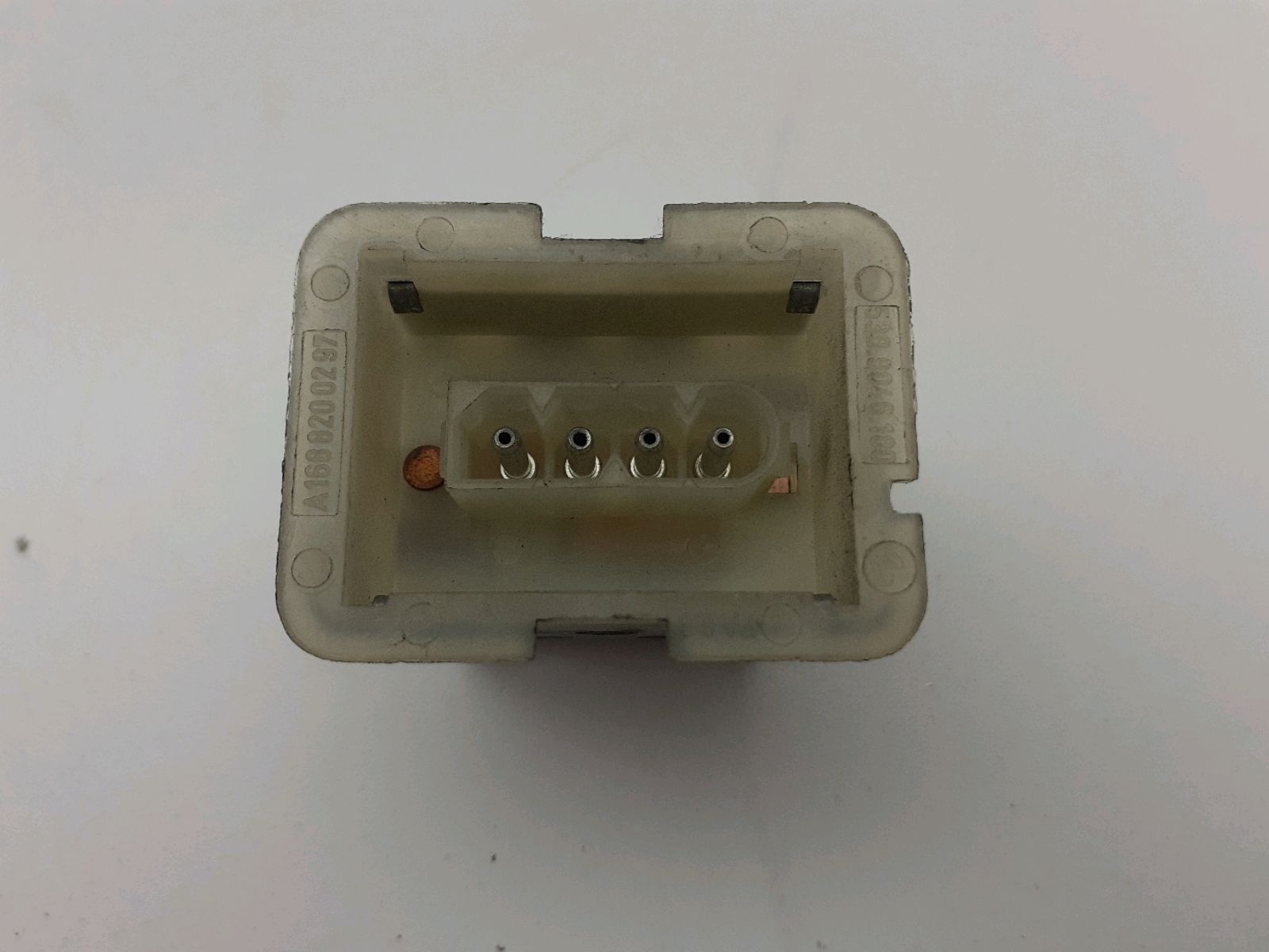 Heater resistor MERCEDESBENZ ACLASS (W168) A 170 CDI (168.008) 11677759 BParts