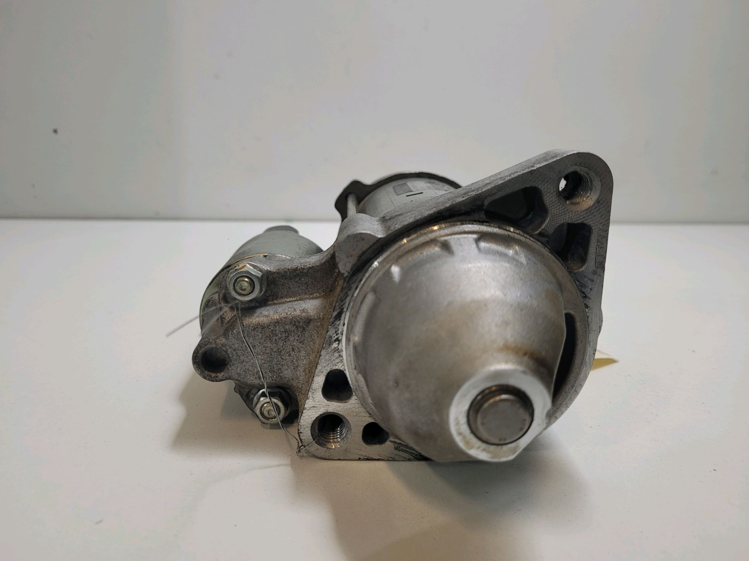 W204 C 250 CDI 4-matic 204.082 Anlasser MERCEDES-BENZ C-KLASSE W204 C 250 CDI 4-matic 204.082 Anlasser MERCEDES-BENZ C-KLASSE