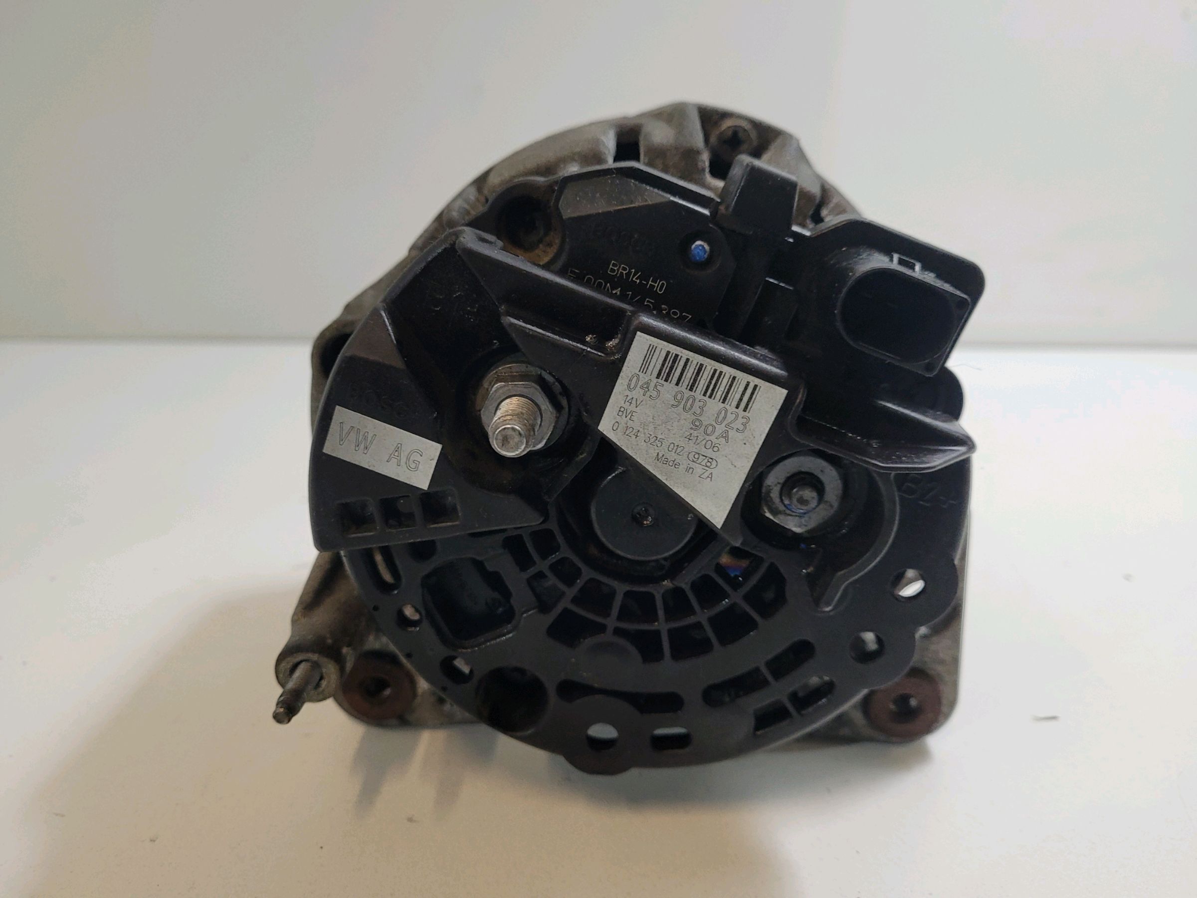 Alternator SKODA FABIA I (6Y2) 1.4 TDI 9029524 BParts