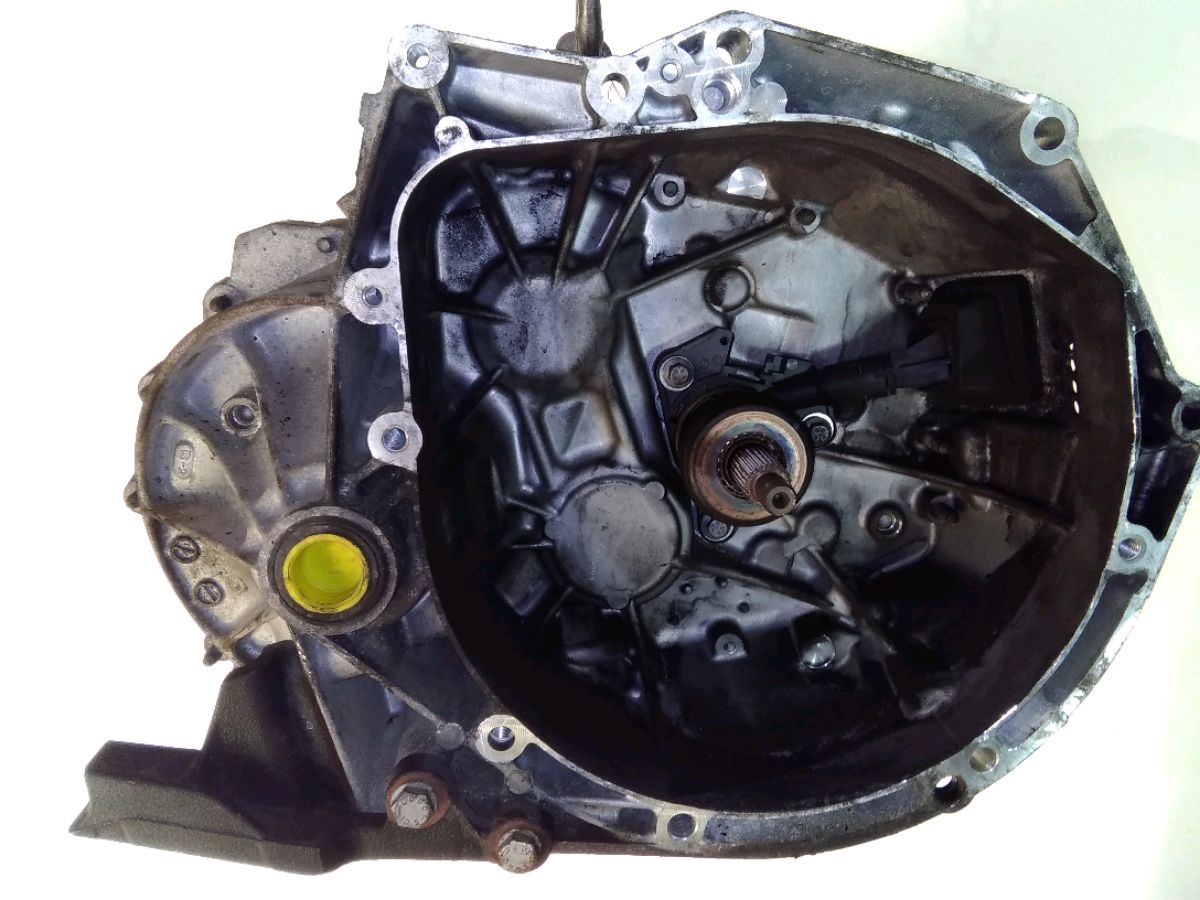 Manual gearbox PEUGEOT 5008 (0U_, 0E_) 1.6 HDi 12095793 BParts