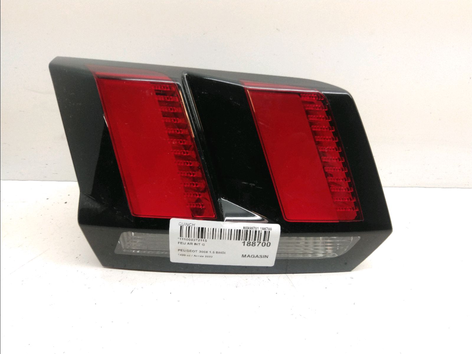 Left tailgate light PEUGEOT 3008 SUV (MC_, MR_, MJ_, M4_) 1.5 