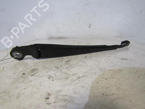 Used Rear windshield wiper arm AUDI A3 (8L1) 1.9 TDI (130 hp) 25094530
