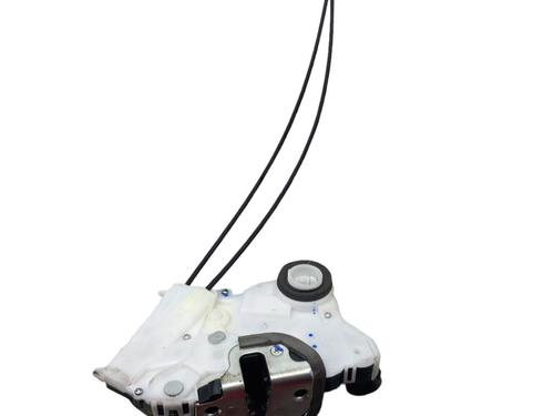Front right lock TOYOTA YARIS (_P13_) 1.5 Hybrid (NHP130_, NHP130) | BP25076143C97 