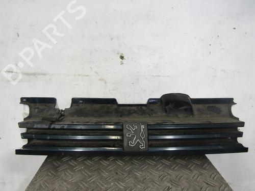 Grille PEUGEOT 405 I (15B) 1.6 780499