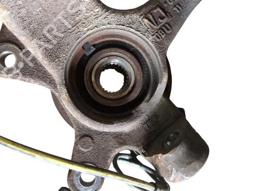 Right front steering knuckle PEUGEOT 107 (PM_, PN_) 1.0 | BP29332486M26 