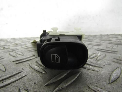Used Left rear window switch Left rear window switch MERCEDES-BENZ C-CLASS T-Model (S203) C 200 CDI (203.207) (122 hp) 10589113 10589113