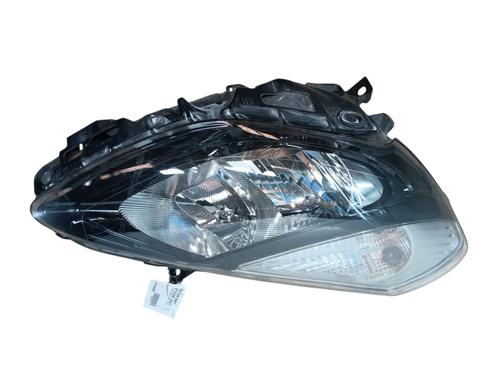 Used Right headlight RENAULT CLIO III (BR0/1, CR0/1) 1.5 dCi (C/BR0G, C/BR1G) (68 hp) 28211601