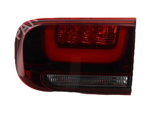 Right tailgate light CITROËN C4 CACTUS 1.2 THP 110 | BP38939660C80  - Image 5