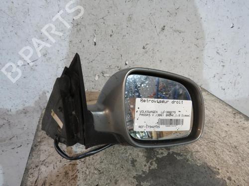 Ryggespeil høyre VW PASSAT B5.5 (3B3) 1.9 TDI (130 hp) 25109219