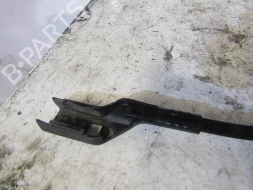 front-windshield-wiper-arm-ford-mondeo-iv-saloon-ba7-2007-2008-2009-2010-2011-2012-2013-2014-2015-25090109 main image