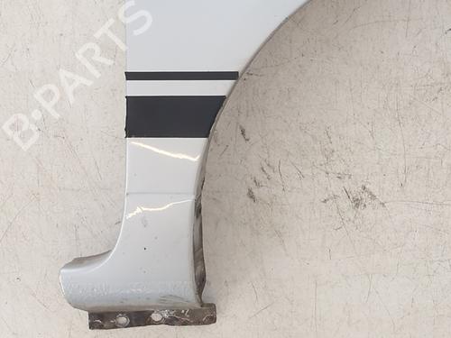 Used Right front fenders Right front fenders 38257875 38257875