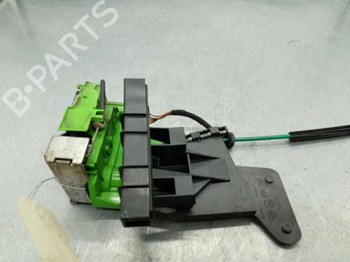 front-right-lock-alfa-romeo-giulietta-940_-2010-2011-2012-2013-2014-2015-2016-2017-2018-2019-2020-26938338 main image