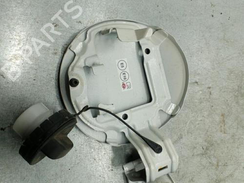 Used Fuel flap TOYOTA COROLLA Hatchback (_E21_, _EA1_, _EH1_) 1.8 Hybrid (ZWE211) (98 hp) 25104723