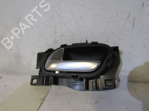 Venstre foran invendig håndtak CITROËN C3 II (SC_) 1.4 HDi 70 (SC8HZC, SC8HR0, SC8HP4) (68 hp) 25068742