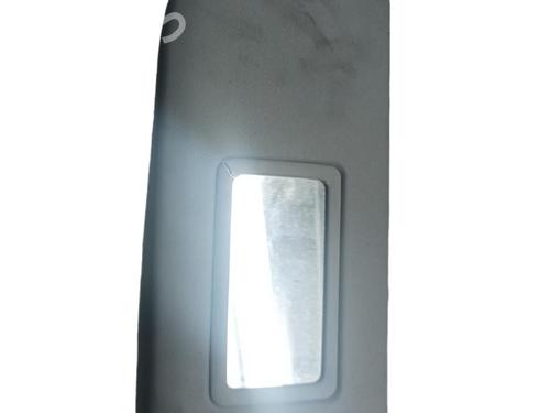 Used Right sun visor Right sun visor PEUGEOT 106 II (1A_, 1C_) 1.4 i (75 hp) 25088160 25088160