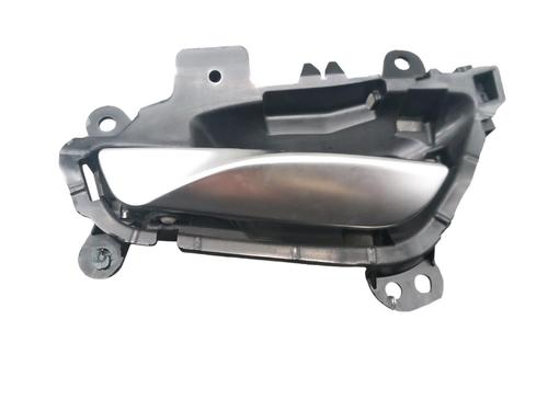 Used Front left interior door handle BMW 1 (F20) 116 d (116 hp) 25058288