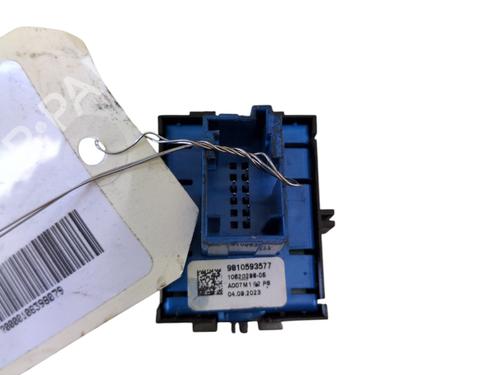 switch-peugeot-expert-van-v_-2016-27287181 main image