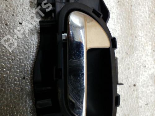 Used Rear left interior door handle Rear left interior door handle PEUGEOT 3008 I MPV (0U_) 1.6 HDi (112 hp) 10575618 10575618