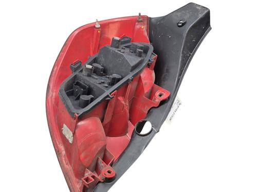 Right taillight RENAULT CLIO III (BR0/1, CR0/1) 1.2 16V Hi-Flex (BR1U, CR1U) | BP26639866C35 