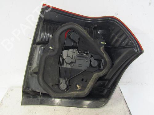 Used Right taillight Right taillight TOYOTA COROLLA (_E12_) 1.6 VVT-i (ZZE121_, ZZE121R) (110 hp) 25086905 25086905
