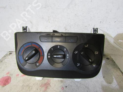 Used Climate control Climate control FIAT GRANDE PUNTO (199_) 1.3 D Multijet (75 hp) 25090533 25090533
