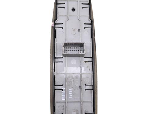 Used Left front window switch Left front window switch RENAULT MEGANE III Hatchback (BZ0/1_, B3_) 1.5 dCi (BZ09, BZ0D, BZ1W, BZ29, BZ14) (110 hp) 31206192 31206192