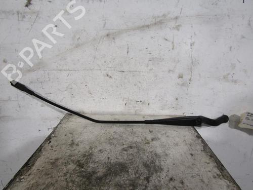 Used Front windshield wiper arm OPEL CORSA D (S07) 1.3 CDTI (L08, L68) (75 hp) 25113798