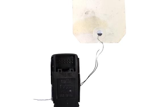 switch-vw-passat-b8-3g2-cb2-2014-27182779 main image